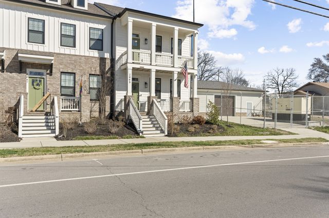 2045 Oakwood Ave, Nashville, TN 37207