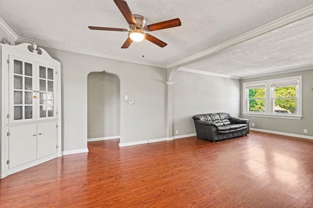 214 Lytle Avenue, Elsmere, KY 41018