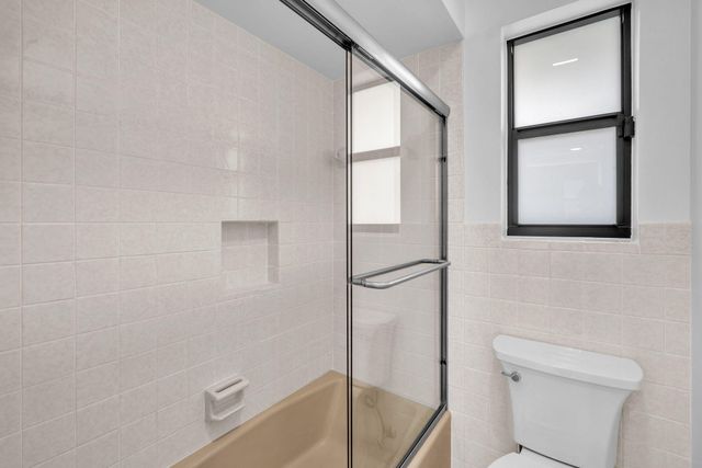 3020 N 34TH Street, Hollywood, FL 33021