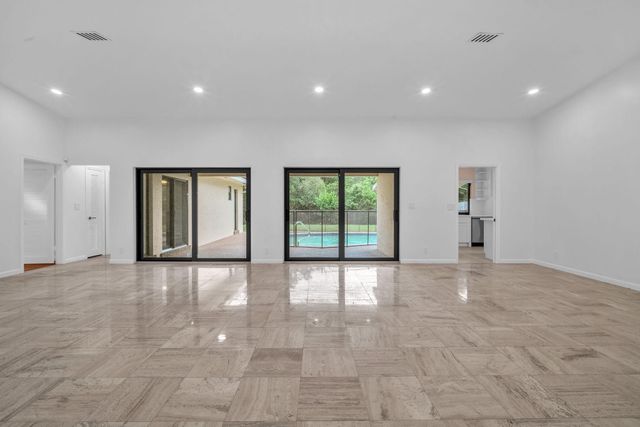 3020 N 34TH Street, Hollywood, FL 33021