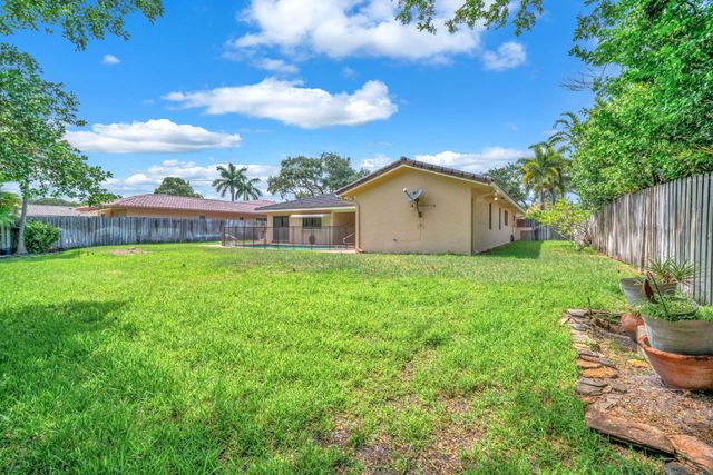 3020 N 34TH Street, Hollywood, FL 33021