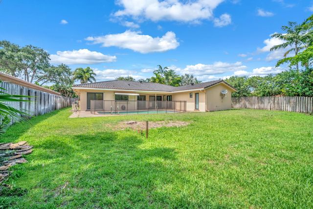 3020 N 34TH Street, Hollywood, FL 33021