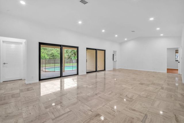 3020 N 34TH Street, Hollywood, FL 33021