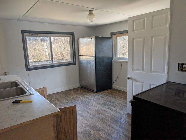 79 E Palmer Street, Jacksonville, OH 45740