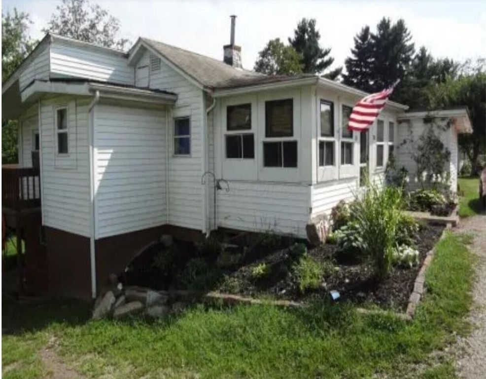 79 E Palmer Street, Jacksonville, OH 45740