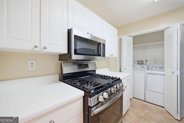 303 Summit North Drive NE, Atlanta, GA 30324