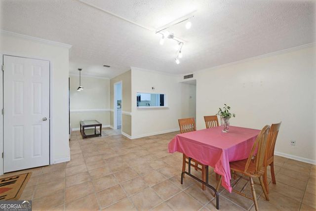 303 Summit North Drive NE, Atlanta, GA 30324