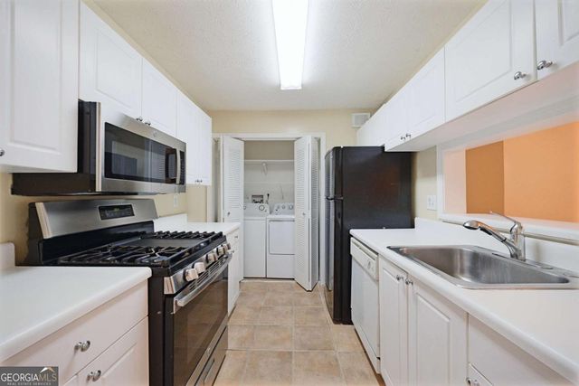 303 Summit North Drive NE, Atlanta, GA 30324