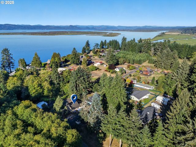 92965 LABECK Rd, Astoria, OR 97103