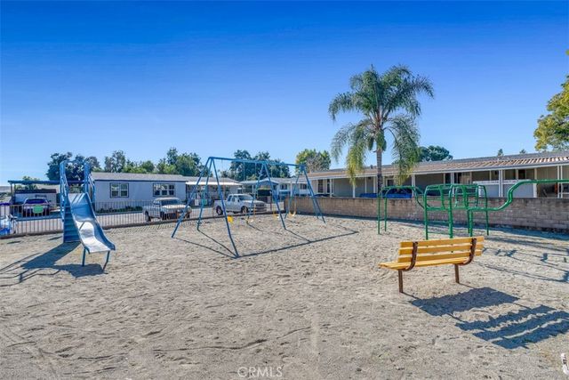 929 E Foothill 53, Upland, CA 91786