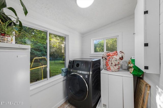 159 Mill St, Delano, TN 37325