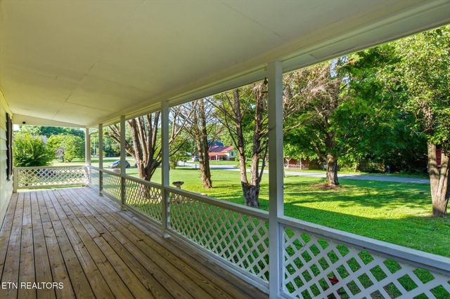 159 Mill St, Delano, TN 37325
