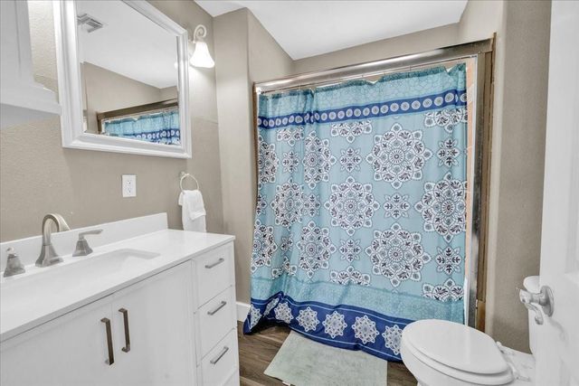 2238 & 2235 Hwy 87, Gilchrist, TX 77617