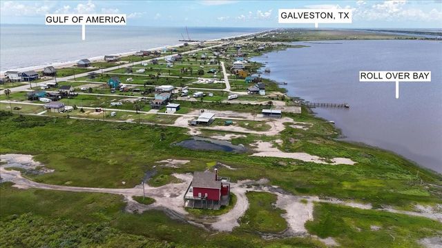 2238 & 2235 Hwy 87, Gilchrist, TX 77617