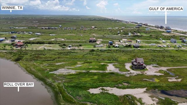 2238 & 2235 Hwy 87, Gilchrist, TX 77617