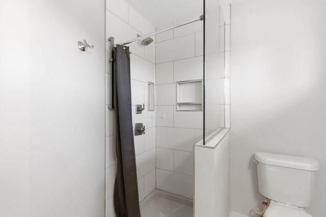 120 Oak Drive, Kimberling City, MO 65686