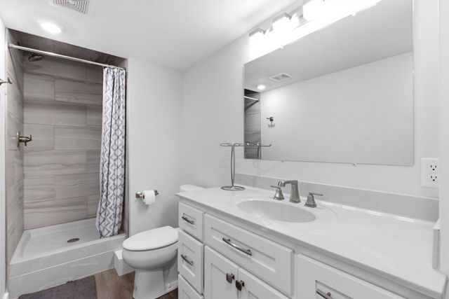 120 Oak Drive, Kimberling City, MO 65686