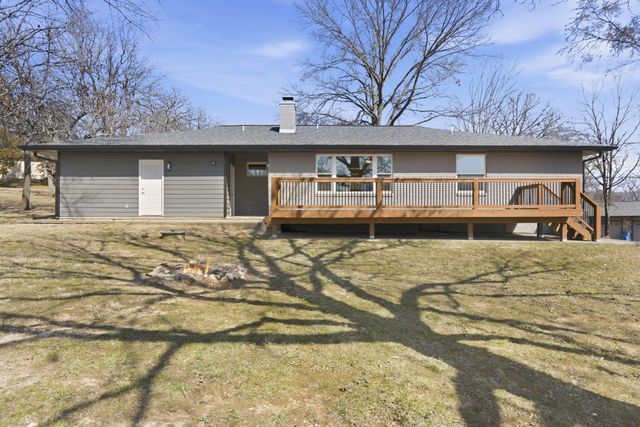 120 Oak Drive, Kimberling City, MO 65686