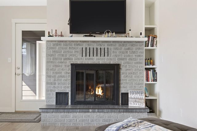 120 Oak Drive, Kimberling City, MO 65686