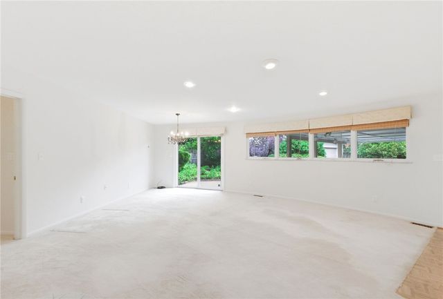 2501 Parklawn Drive, Kettering, OH 45440