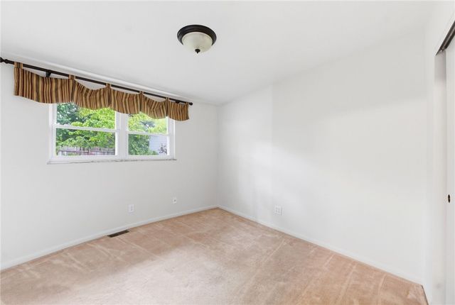 2501 Parklawn Drive, Kettering, OH 45440