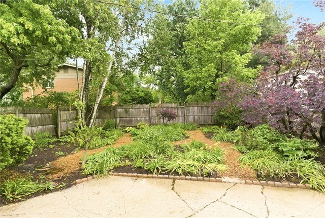 2501 Parklawn Drive, Kettering, OH 45440