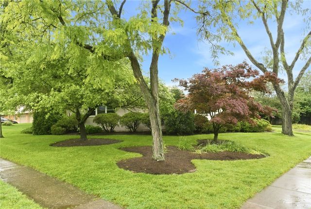 2501 Parklawn Drive, Kettering, OH 45440