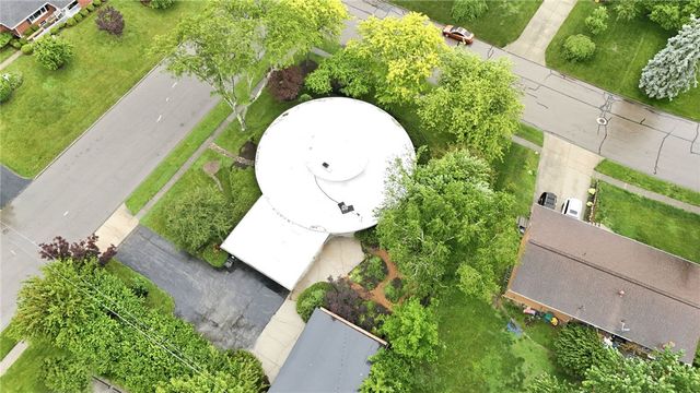 2501 Parklawn Drive, Kettering, OH 45440