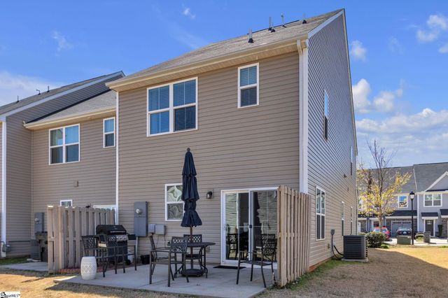 212 Clearwood Drive, Simpsonville, SC 29681