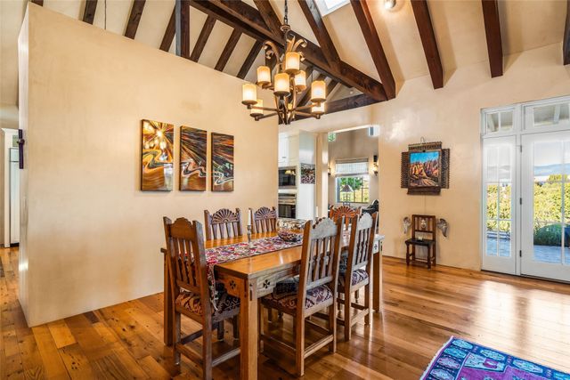 107 Paseo del Conejo, Santa Fe, NM 87506