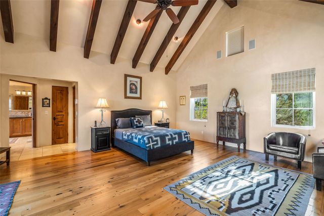 107 Paseo del Conejo, Santa Fe, NM 87506