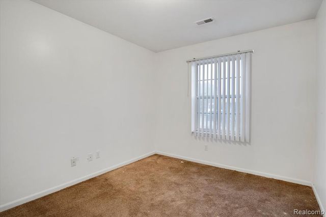 23650 Cottrell Street 18, Clinton Township, MI 48035