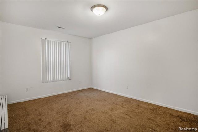 23650 Cottrell Street 18, Clinton Township, MI 48035