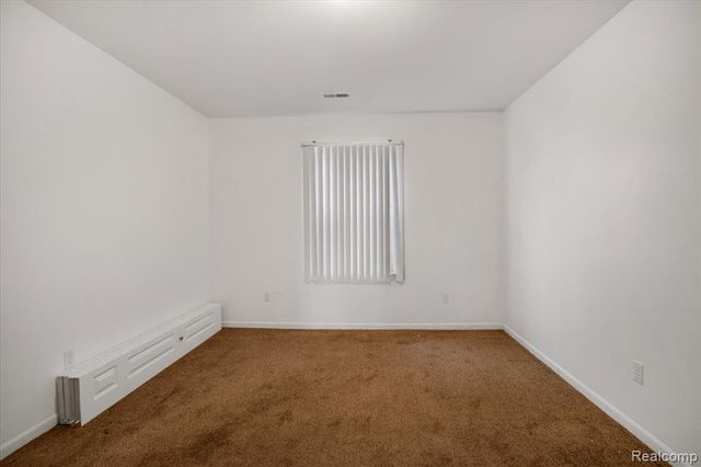 23650 Cottrell Street 18, Clinton Township, MI 48035