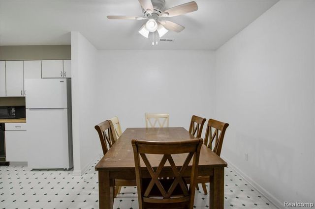 23650 Cottrell Street 18, Clinton Township, MI 48035