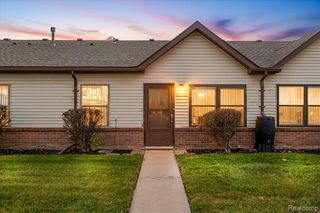 23650 Cottrell Street 18, Clinton Township, MI 48035