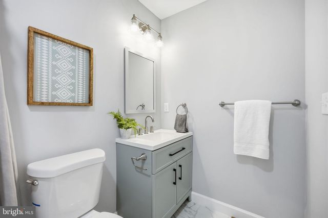 2010 E LAFAYETTE AVE, Baltimore, MD 21213