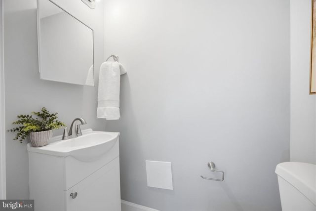 2010 E LAFAYETTE AVE, Baltimore, MD 21213