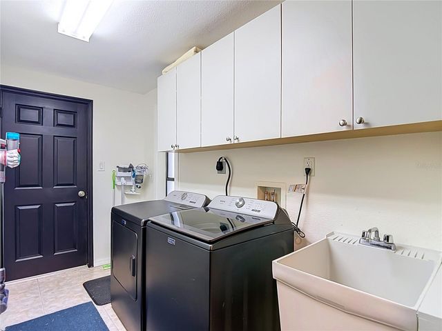 9902 STEPHENSON DRIVE, New Port Richey, FL 34655