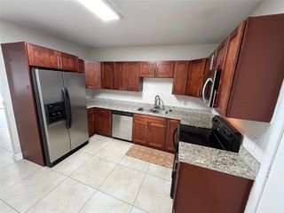 1205 NE 5th Ave, Fort Lauderdale, FL 33304