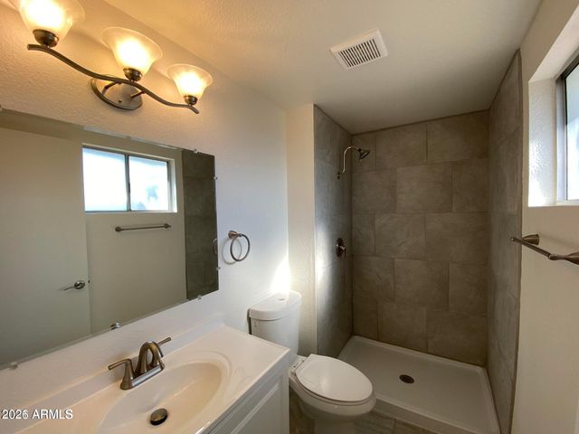 2408 N LONGMORE Street, Chandler, AZ 85224