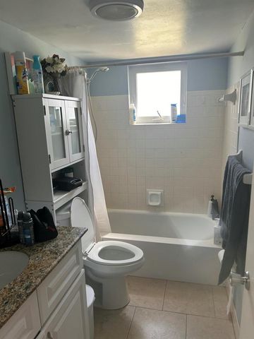 2214 NE 1st Way 106, Boynton Beach, FL 33435