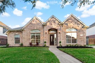 2607 Sunrise Harbor Lane, Pearland, TX 77584