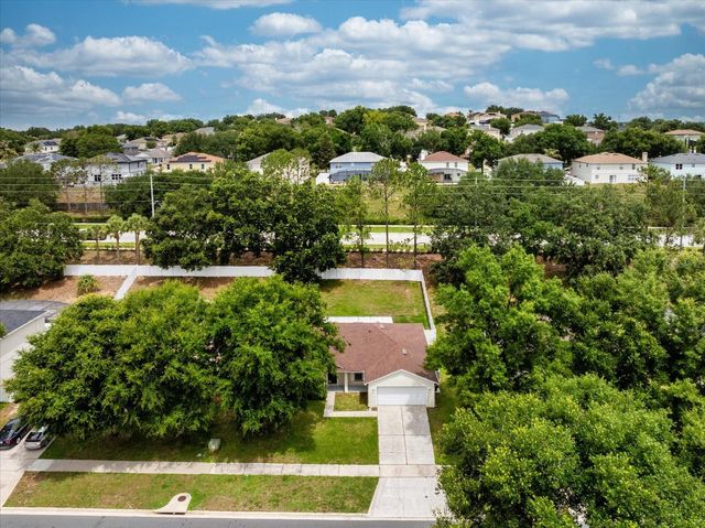 1882 VALE DRIVE, Clermont, FL 34711