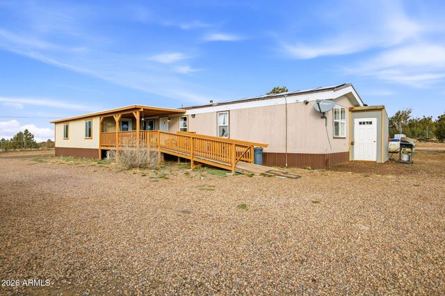 690 STANFORD Drive, Concho, AZ 85924