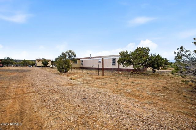 690 STANFORD Drive, Concho, AZ 85924
