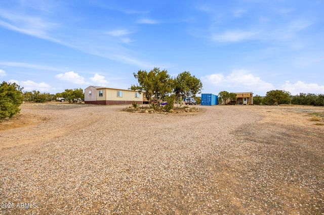 690 STANFORD Drive, Concho, AZ 85924