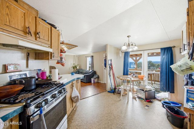 690 STANFORD Drive, Concho, AZ 85924