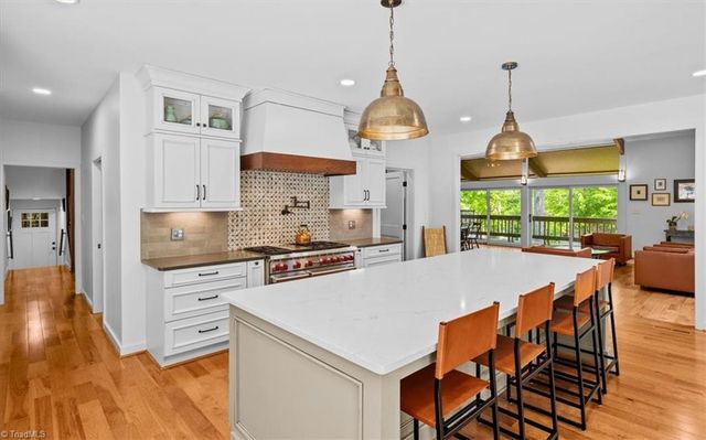 1 Chowan Road, Greensboro, NC 27407