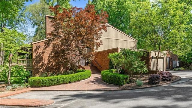 1 Chowan Road, Greensboro, NC 27407